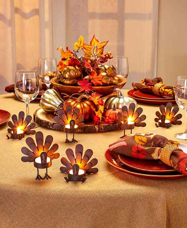 Table decorated for Thanksgiving